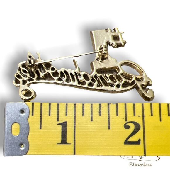 Bundle Sale 3 for $15 | #1 Grandmother Brooch Pin - Picture 4 of 7